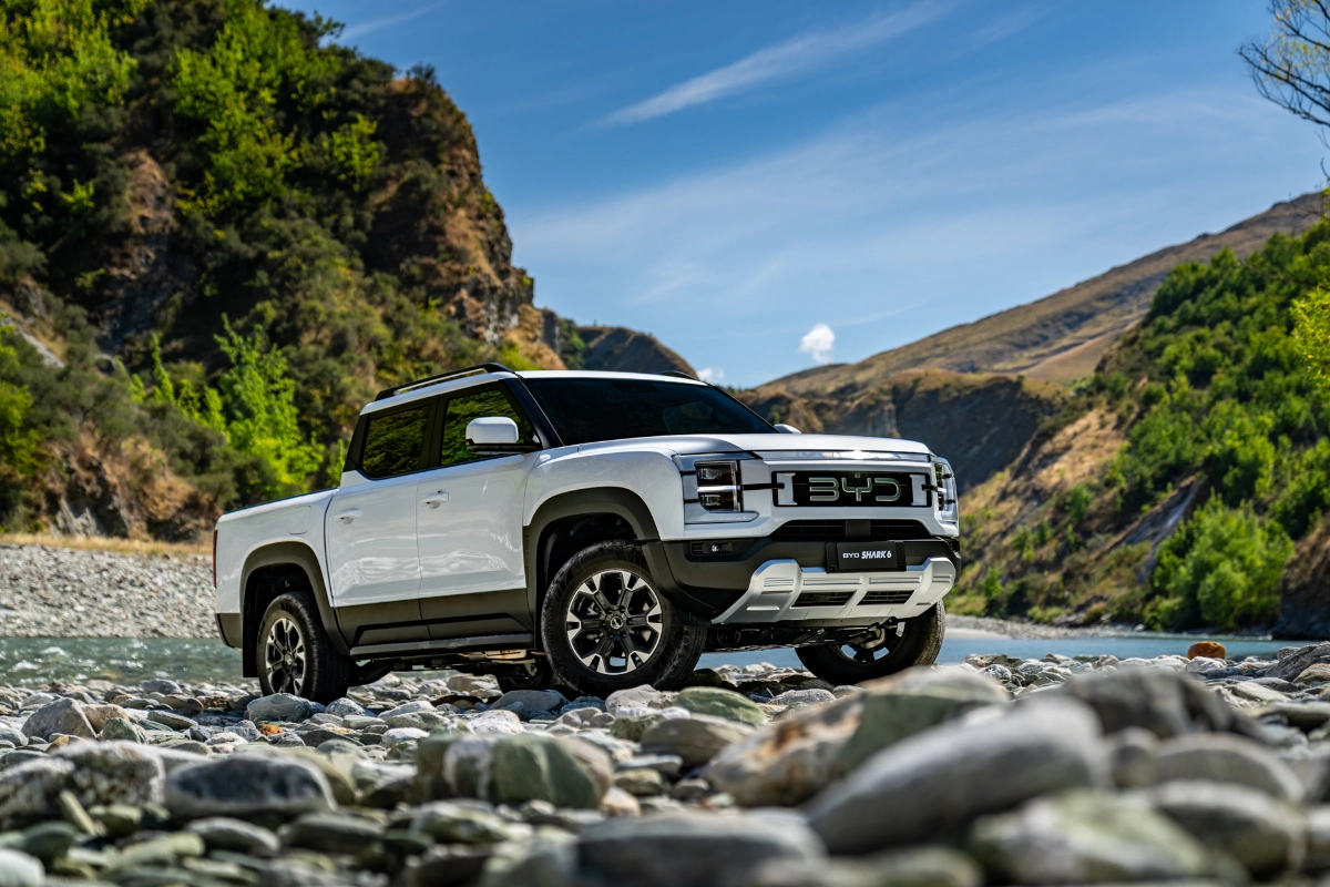 تعرف على أبرز مميزات بي واي دي شارك 6 2026 الجديدة كليًا في السعودية BYD شارك 6 2026 22