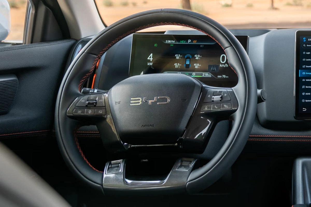 تعرف على أبرز مميزات بي واي دي شارك 6 2026 الجديدة كليًا في السعودية BYD شارك 6 2026 27