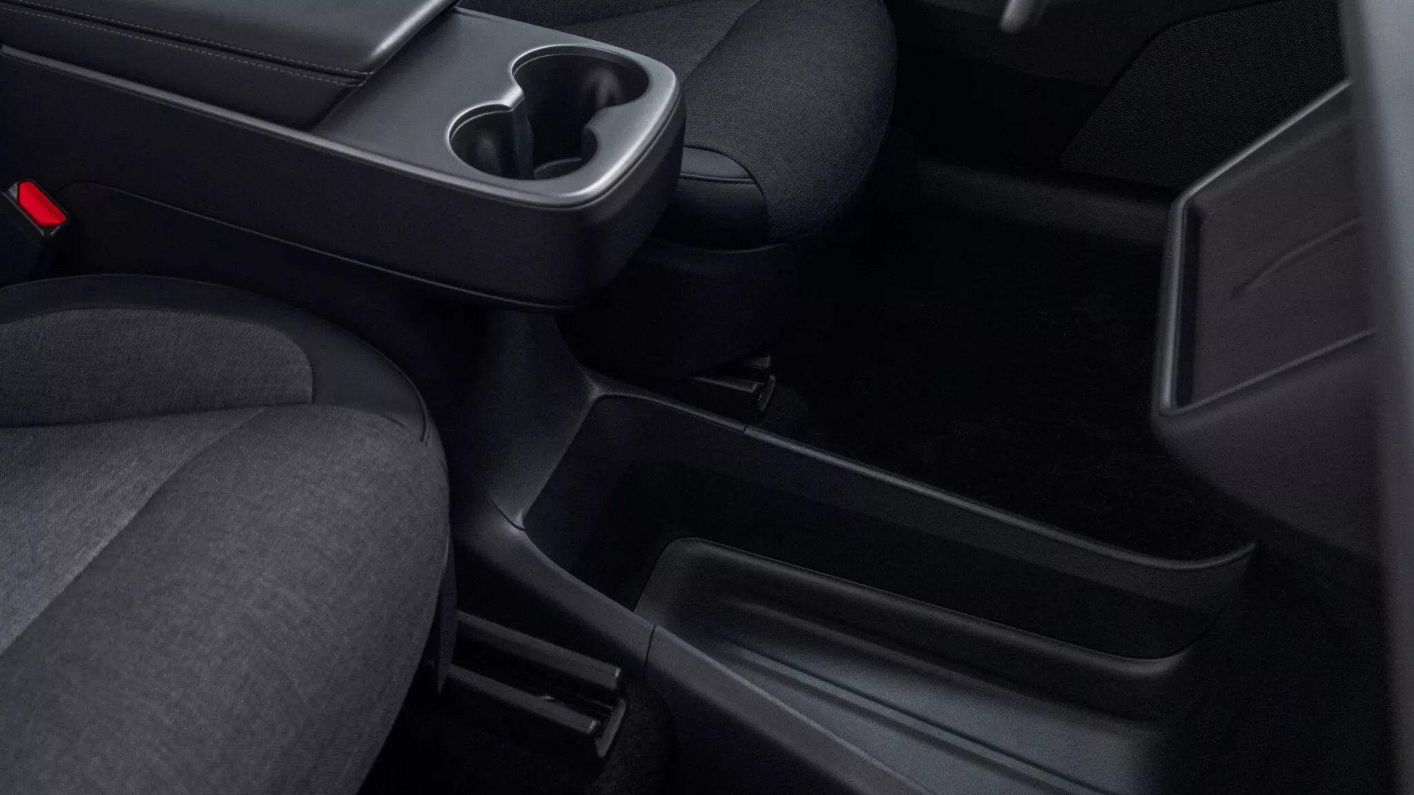 تيسلا تكشف عن فئات أرخص من موديل 3 وموديل واي في محاولة لتعزيز مبيعاتها 10