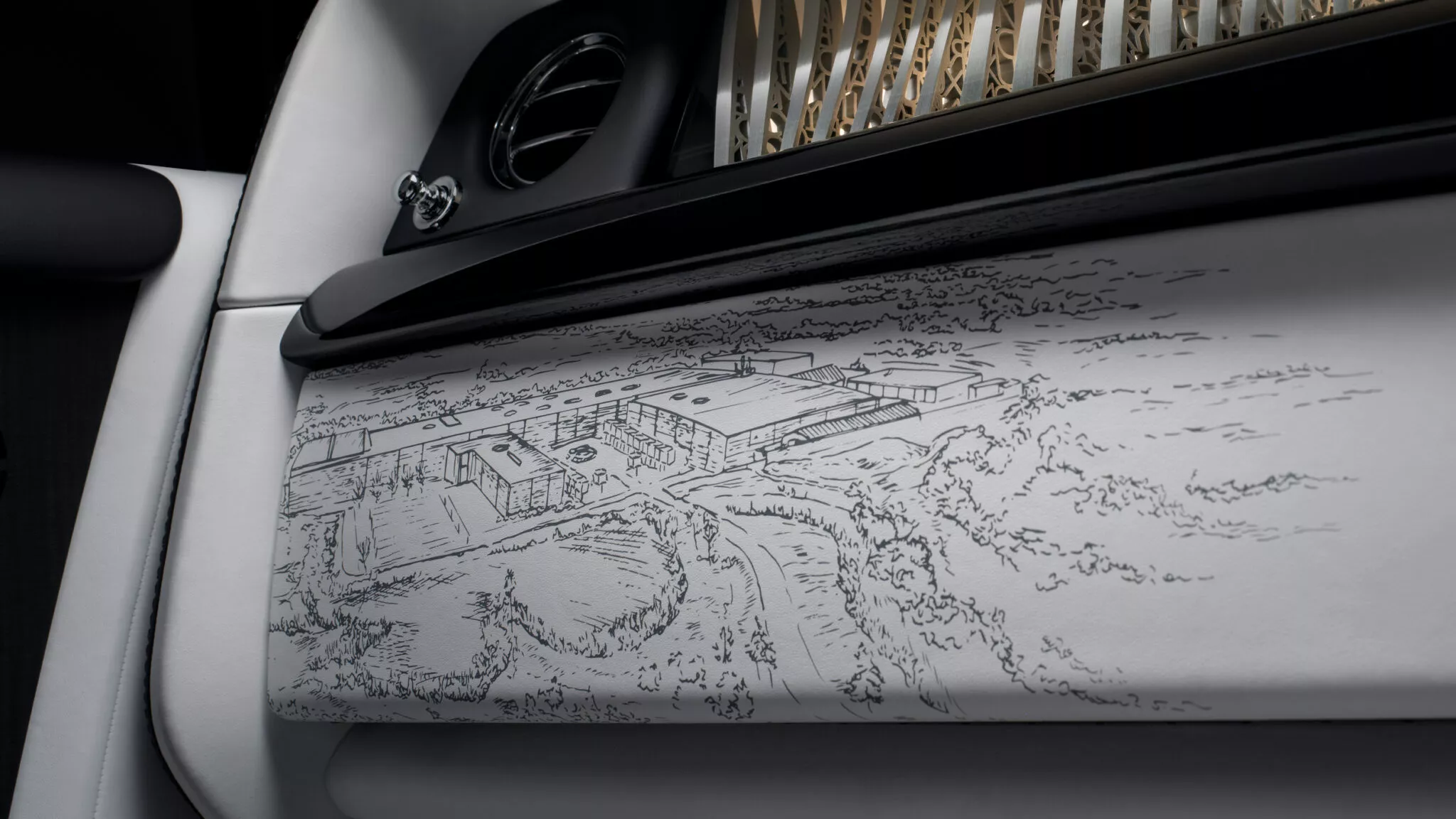 رولزرويس تحتفل بمئوية فانتوم بطرح إصدار حصري جداً بداخلية مدهشة 16