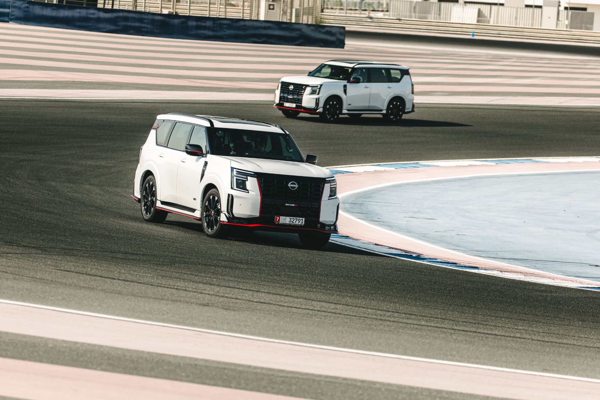 نيسان باترول الجديد كليّاً يرسّخ مكانته كرمزٍ للقوة والفخامة والتقدّم في الذكرى السنوية الأولى لإطلاقه نيسان باترول الجديد كليّاً يرسّخ مكانته كرمزٍ للقوة والفخامة والتقدّم في الذكرى السنوية الأولى لإطلاقه 1