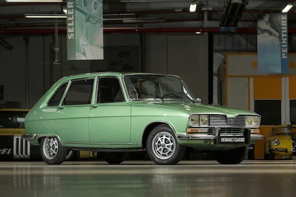 رينو في الحرب والسلم.. صنعت الدبابات صباحًا والسيارات مساءً رينو في الحرب والسلم.. صنعت الدبابات صباحًا والسيارات مساءً 7