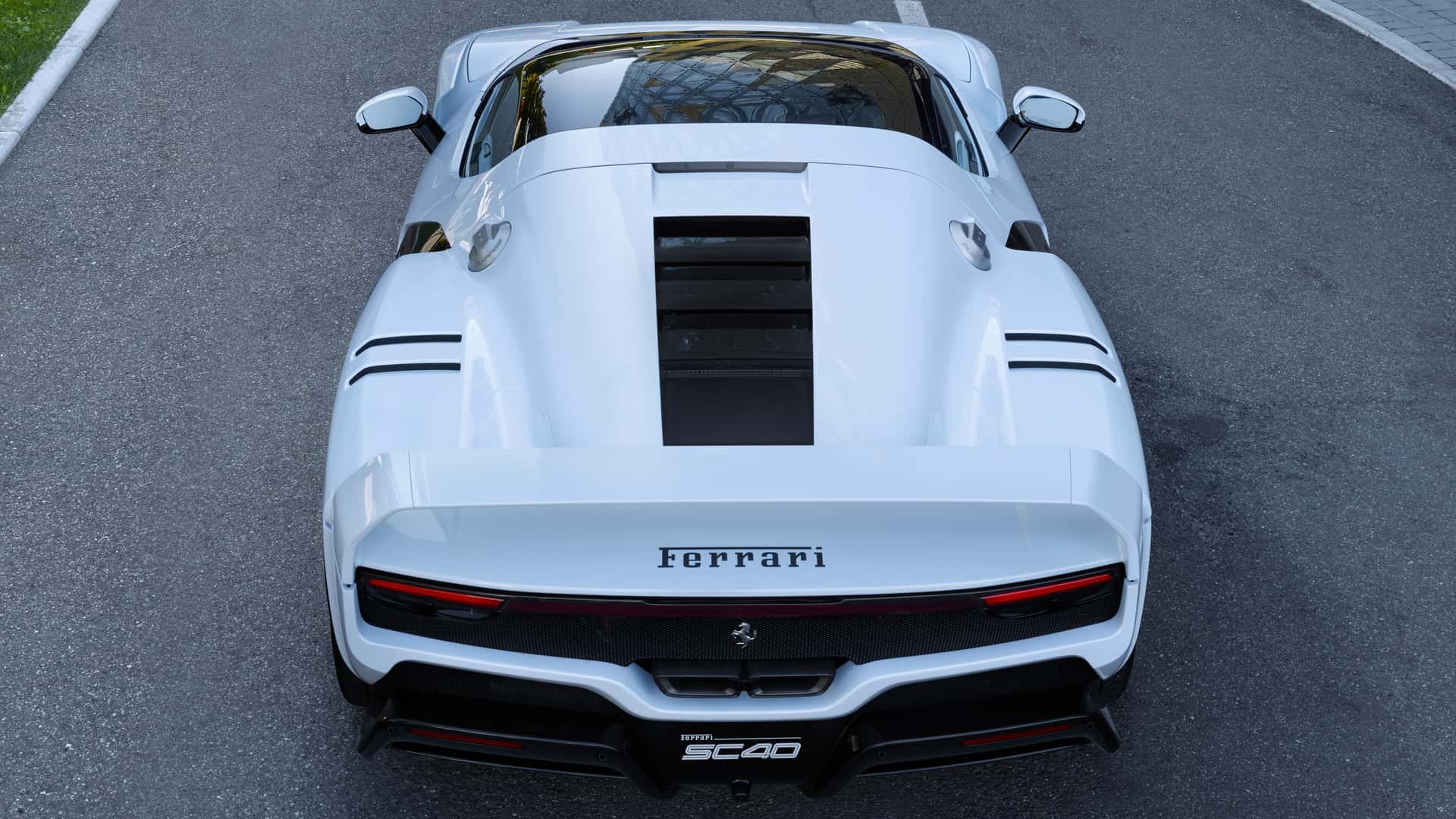 فيراري تعيد إحياء أسطورتها F40 في إصدار خاص حصري جداً 1