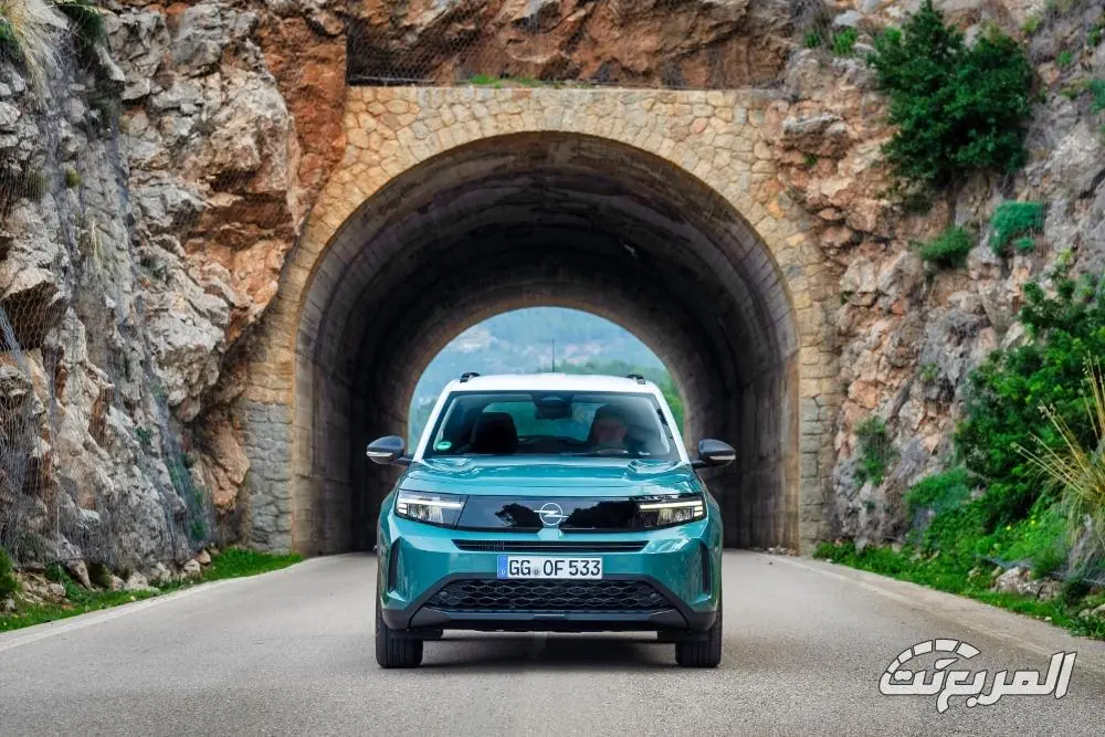 صور اوبل فرونتيرا 2025 تكشف عن ملامح الجيل الجديد من الاس يو في الالمانية صور اوبل فرونتيرا 2025 4