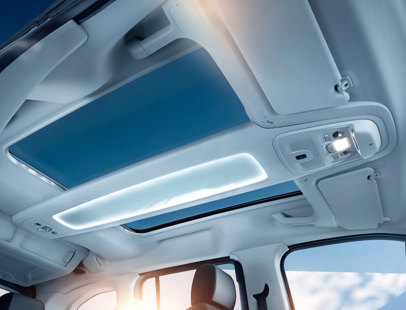 سعر اوبل كومبو لايف 2025.. ميني فان كهربائية تجمع الراحة بالتكنولوجيا سعر اوبل كومبو لايف 2025 19