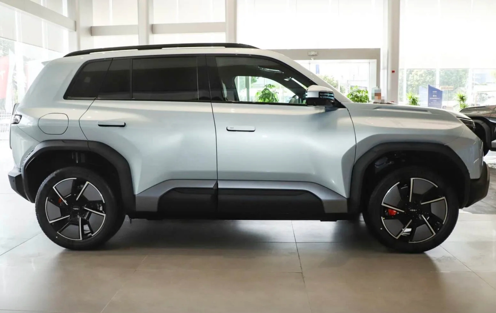 بي واي دي BYD ليوبارد 3 2025.. سيارة المستقبل تخطف الأنظار بي واي دي BYD ليوبارد 3 2025 37