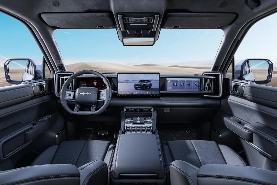 بي واي دي BYD ليوبارد 5 2025.. أداء كهربائي فاخر قادم من المستقبل بي واي دي BYD ليوبارد 5 2025 9