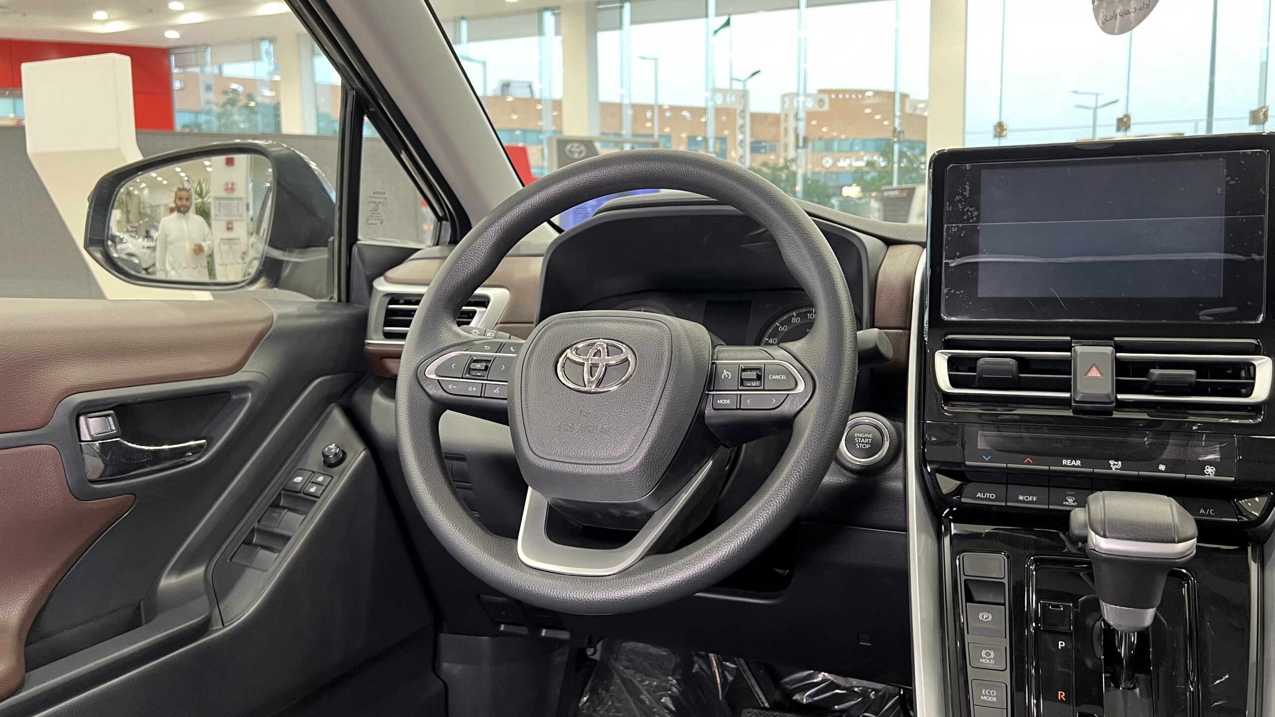 تويوتا انوفا 2026 13