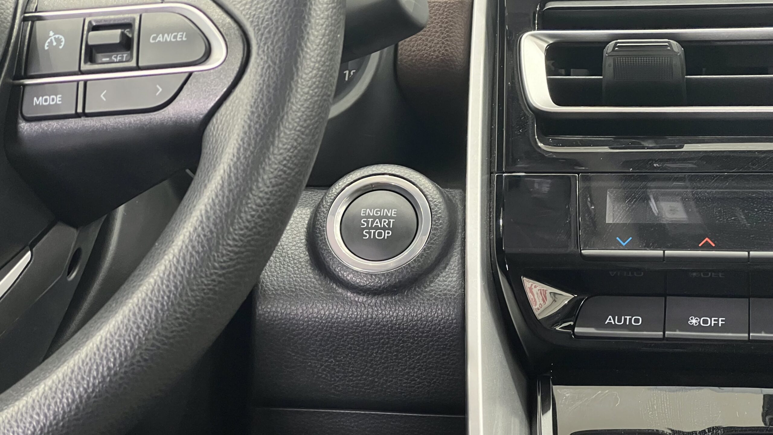 تويوتا انوفا 2026 20