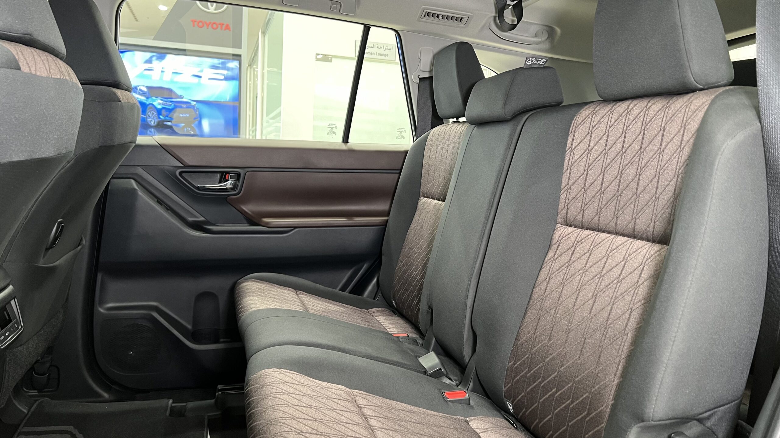تويوتا انوفا 2026 3
