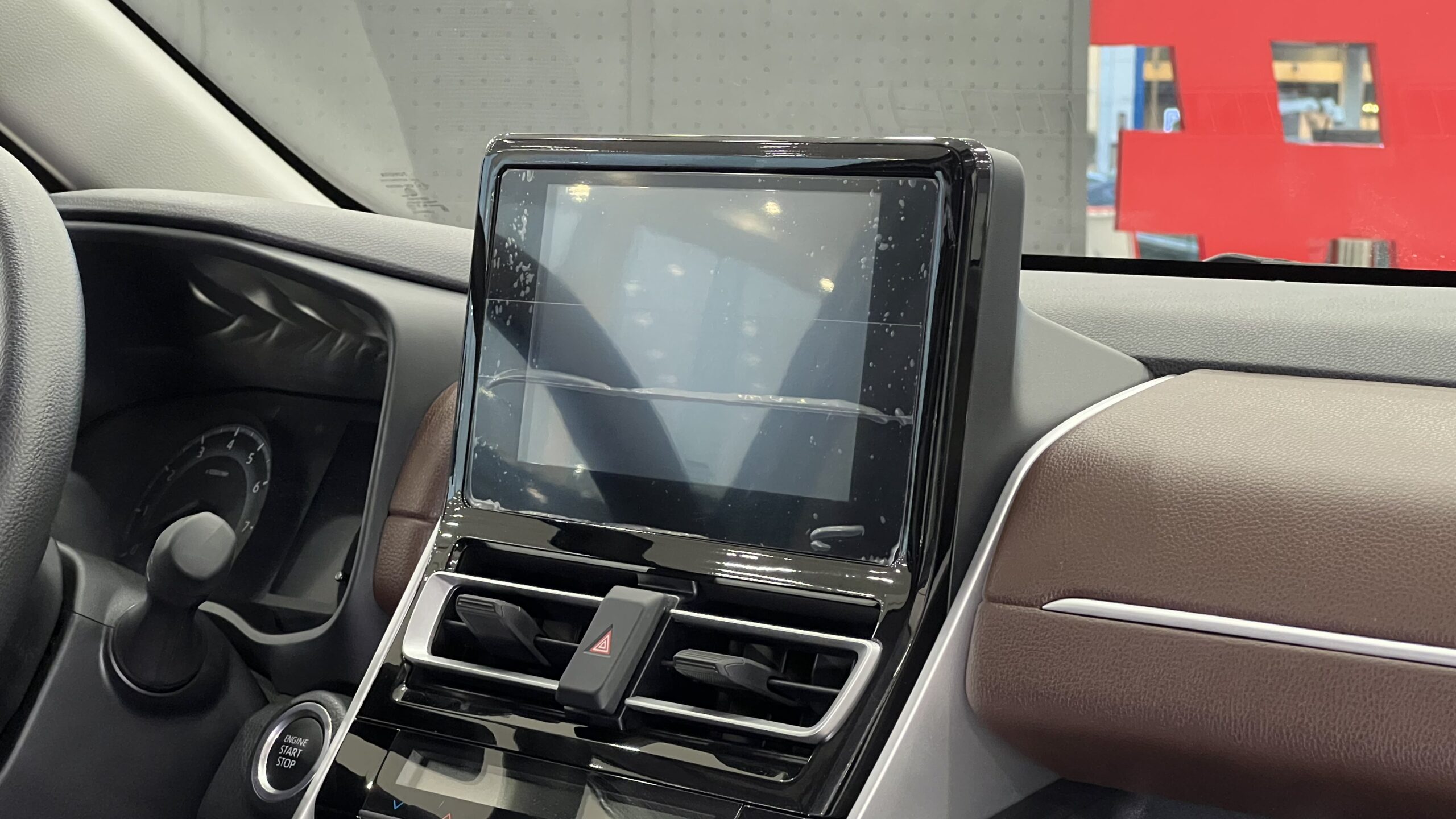 تويوتا انوفا 2026 35