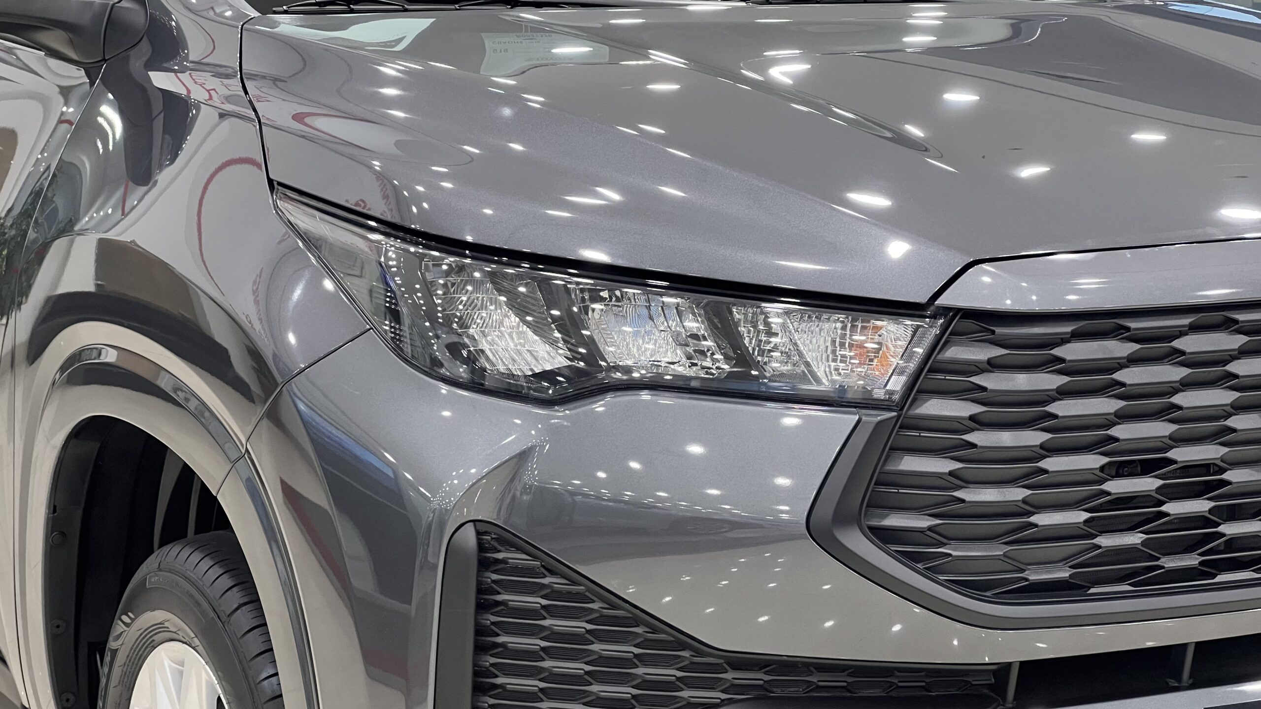 تويوتا انوفا 2026 42