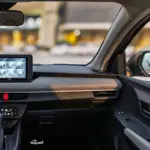 تويوتا-يارس-المربع-نت-10-2