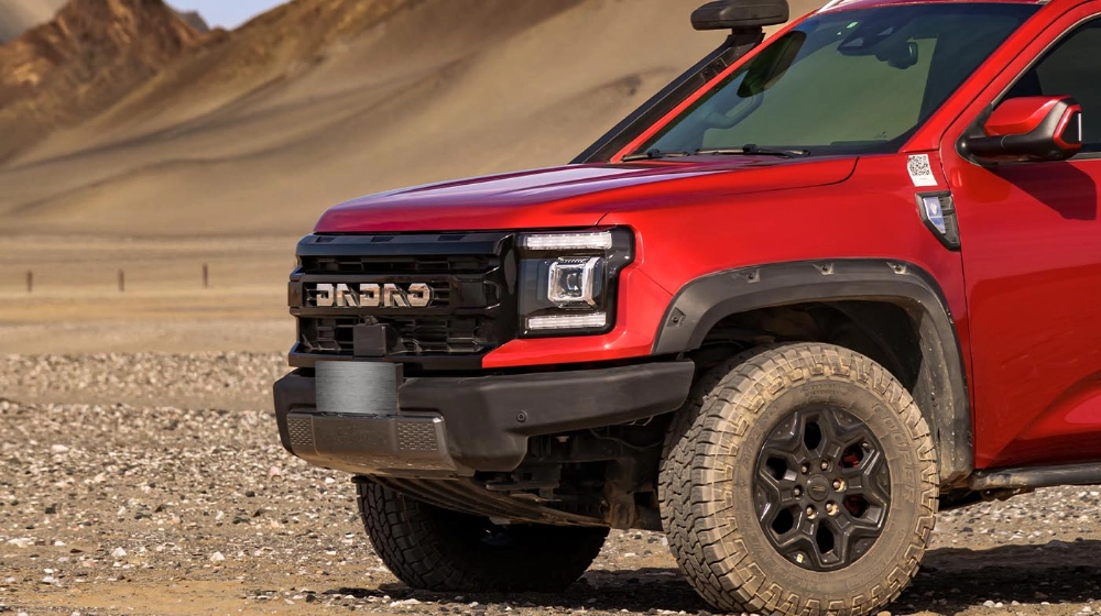 جيه ام سي جراند افينيو برو 2025 13