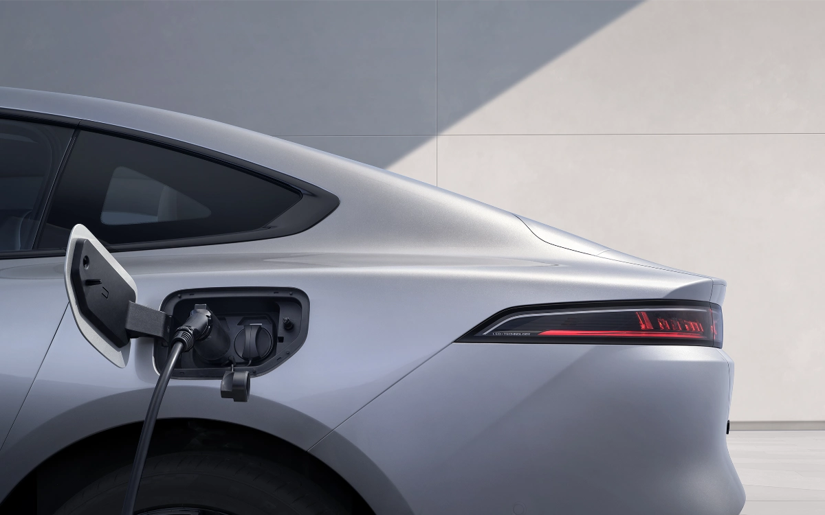 دونج-فينج-007-المربع-نت-11