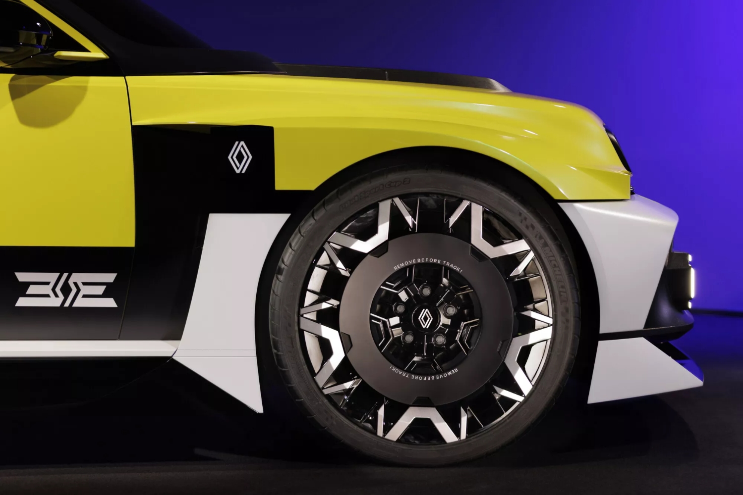 رينو-5-المربع-نت-10