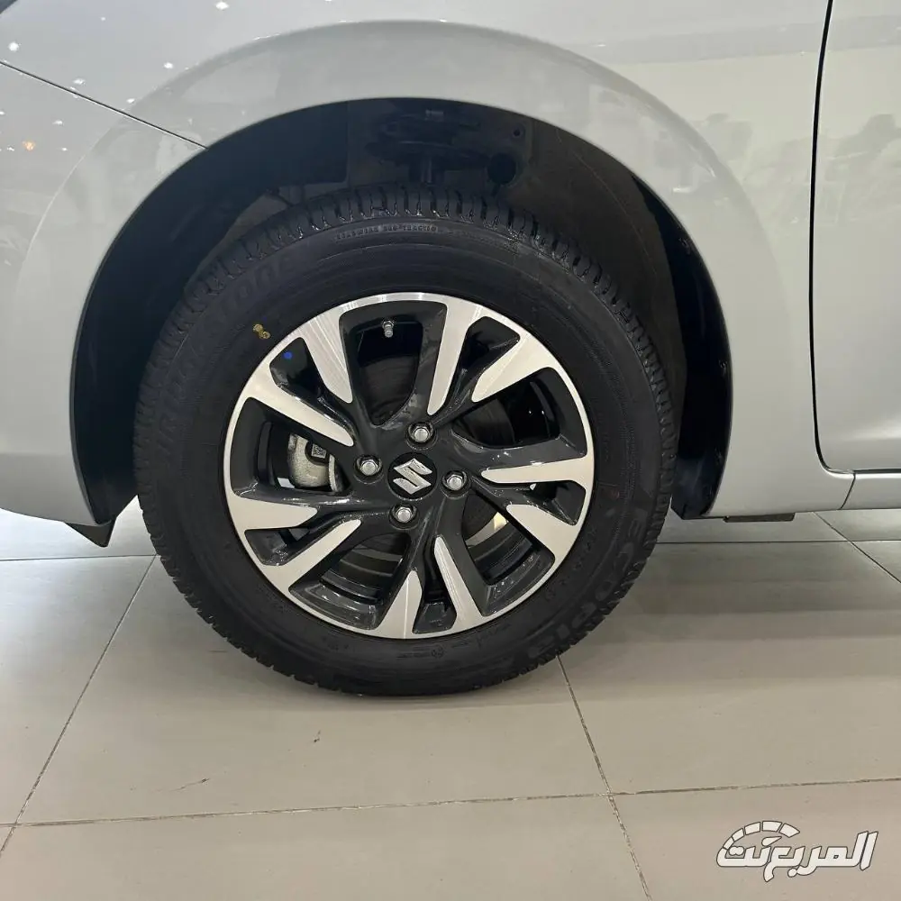 صور سوزوكي سويفت 2026 بجودة عالية مع مواصفاتها وأسعارها صور سوزوكي سويفت 2026 6