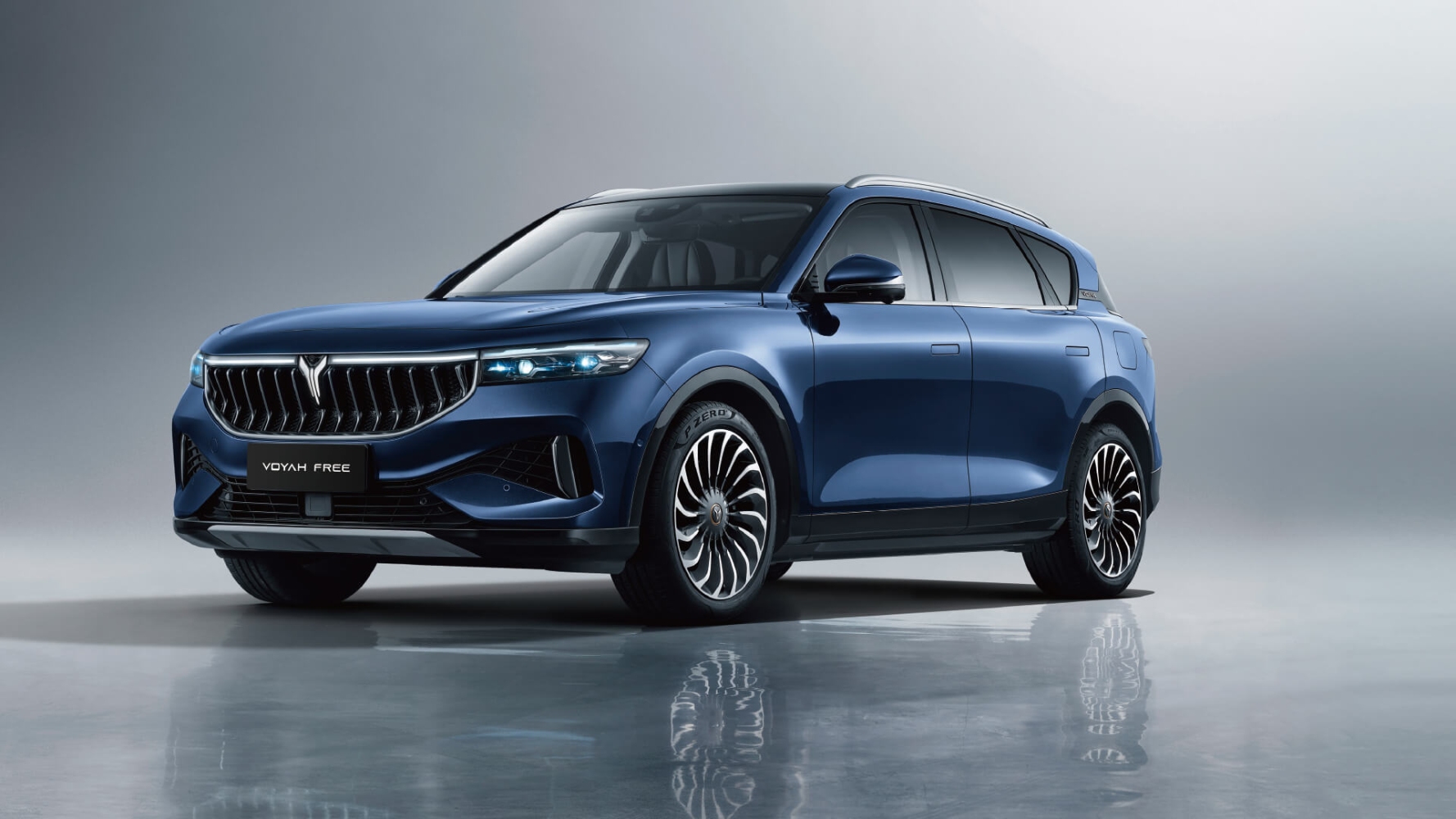 صور فويا فري 2025: استعراض شامل لتصميم وتقنيات الـ SUV الكهربائية تجهيزات فويا فري 2025