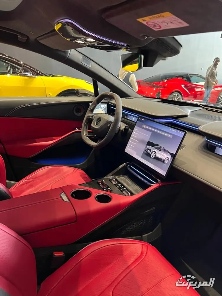 لوتس اليترا 2025.. أفخم SUV كهربائية بريطانية تنافس تيسلا موديل X لوتس اليترا 2025 18