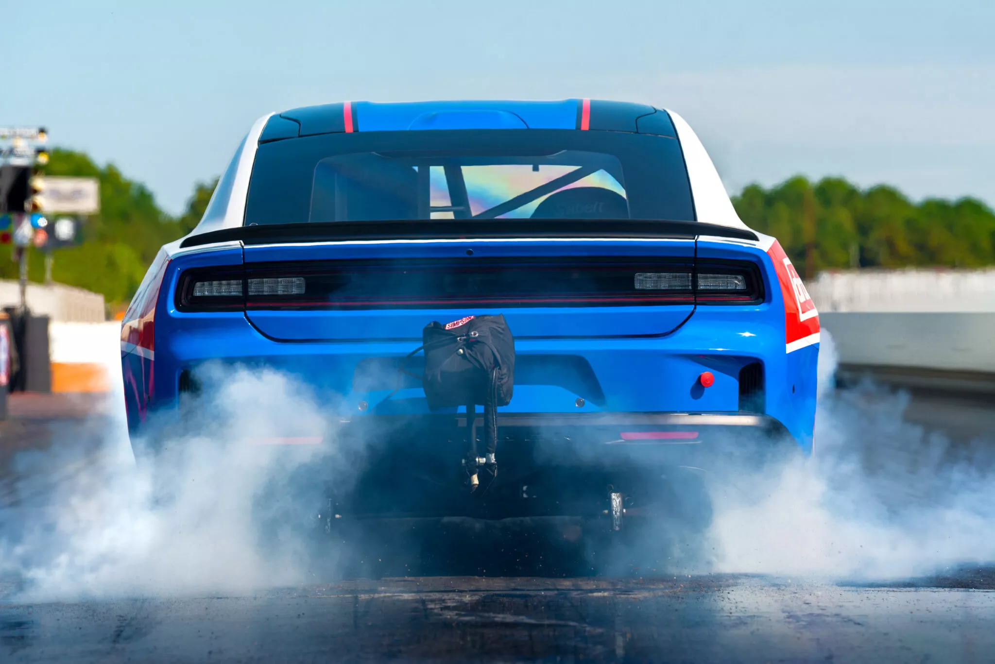 دودج تشارجر تحصل على أقوى نسخة في تاريخها دودج تشارجر تحصل على أقوى نسخة في تاريخها 8