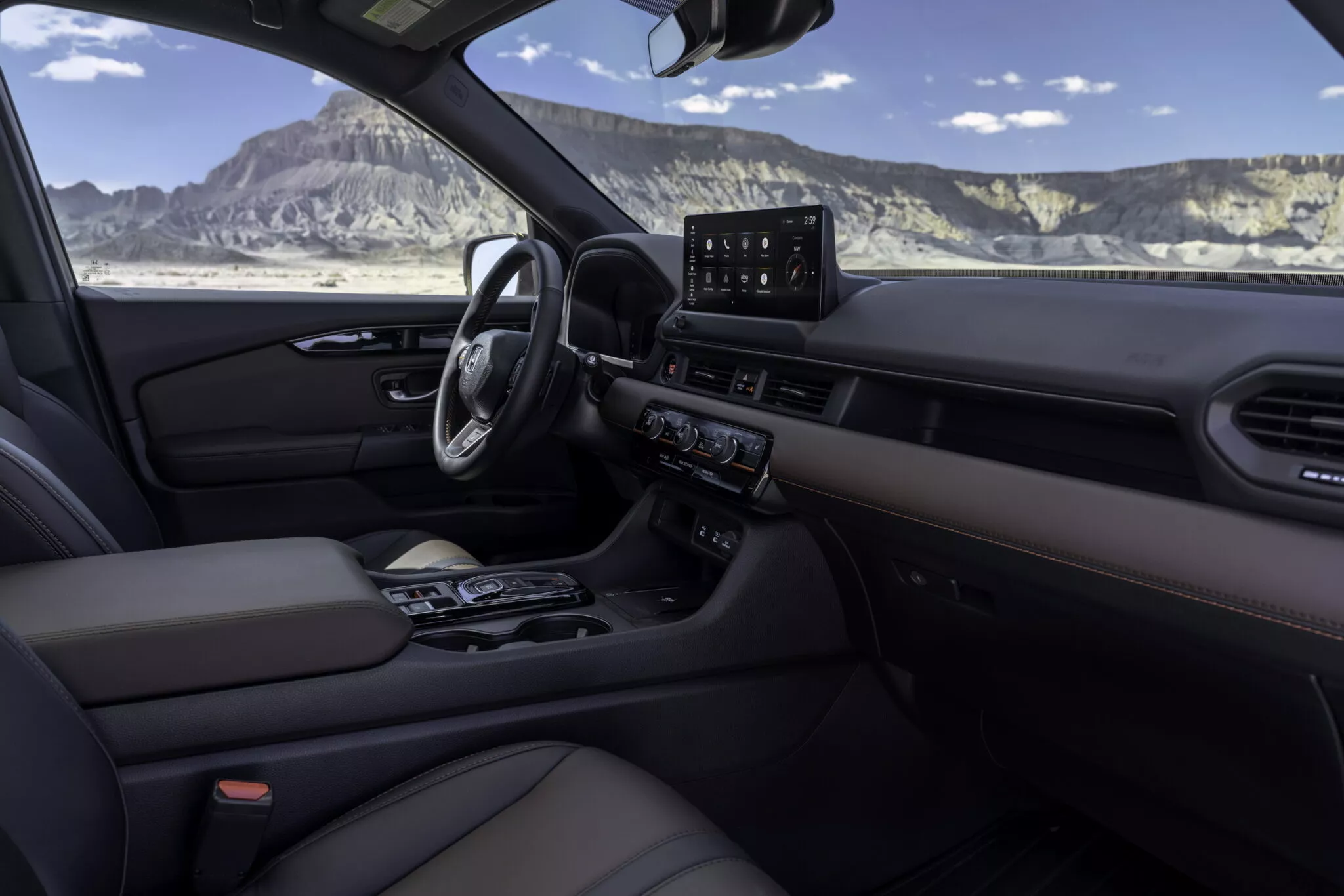 هوندا تكشف الستار عن بايلوت 2026 فيس ليفت بتصميم أكثر قوة ومقصورة أفخم هوندا تكشف الستار عن بايلوت 2026 فيس ليفت بتصميم أكثر قوة ومقصورة أفخم 20