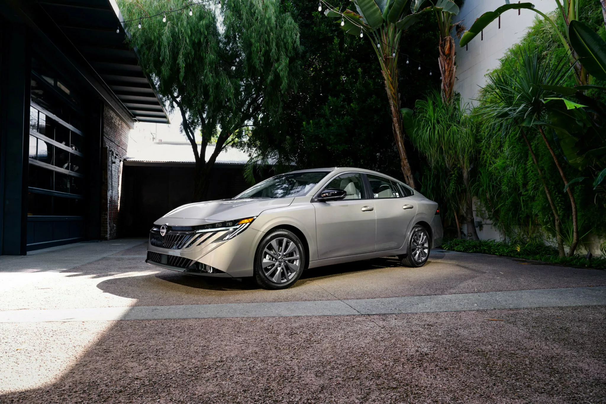 نيسان سنترا 2026 الجيل الجديد ينطلق في أمريكا والكشف عن الأسعار نيسان سنترا 2026 الجيل الجديد ينطلق في أمريكا والكشف عن الأسعار 3