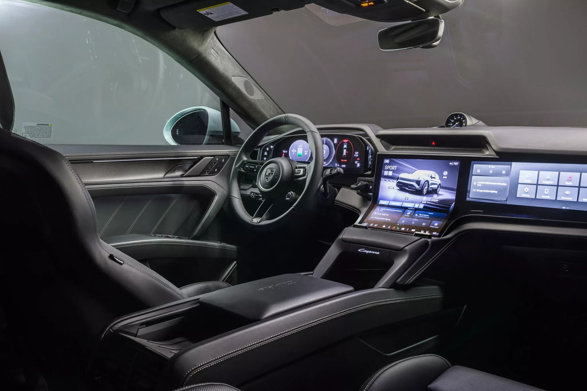 بورش كايين الكهربائية 2026 هي أقوى سيارة إنتاجية في تاريخ العلامة 14