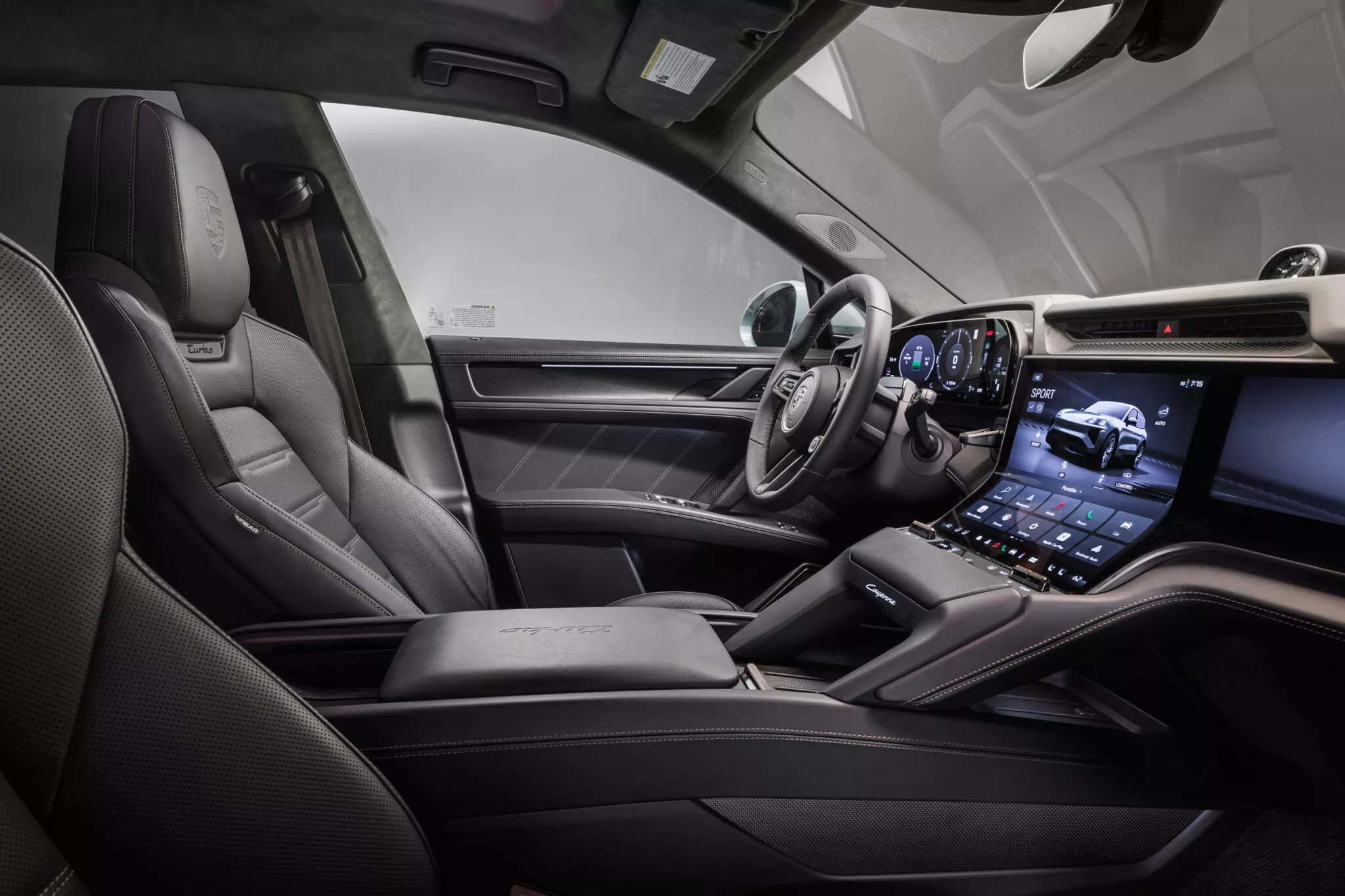 بورش كايين الكهربائية 2026 هي أقوى سيارة إنتاجية في تاريخ العلامة 15