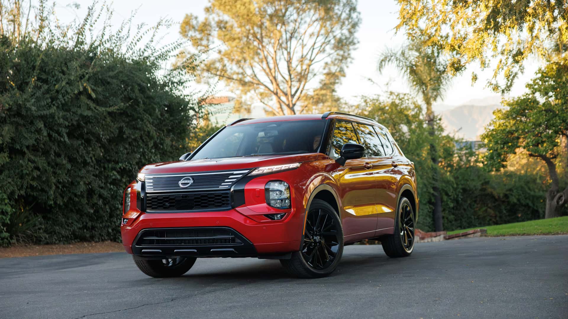 نيسان تكشف عن اكس تريل هايبرد 2026 الجديدة بمحرك وتقنيات اوتلاندر 11