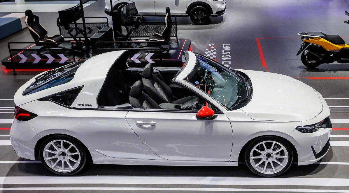 هوندا تكشف عن انتيجرا تارجا الجديدة كلياً في معرض غوانغتشو الصيني هوندا تكشف عن انتيجرا تارجا الجديدة كلياً في معرض غوانغتشو الصيني 1