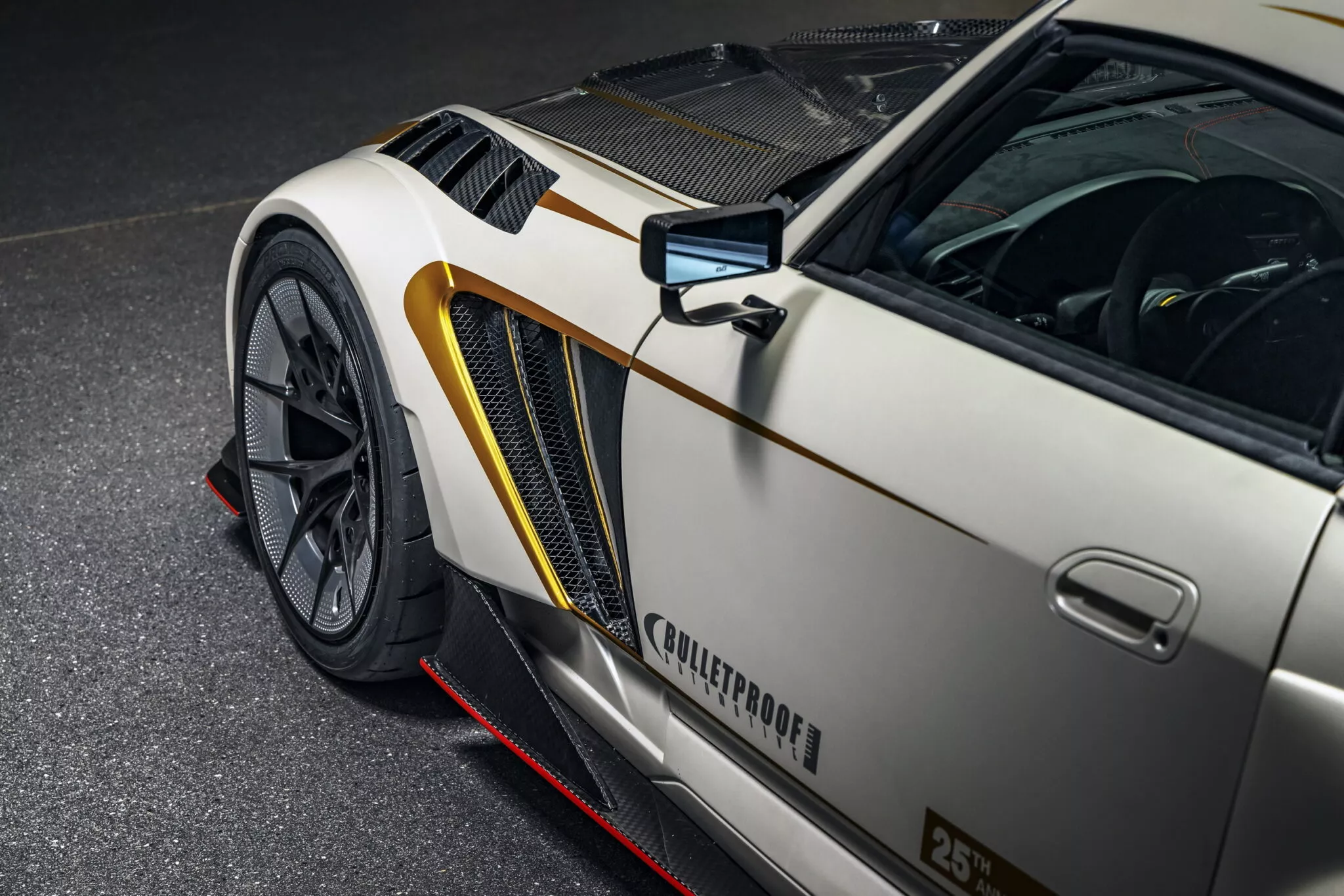 هوندا S2000 الأيقونية تعود للحياة في إصدار عصري معدل في معرض SEMA هوندا S2000 الأيقونية تعود للحياة في إصدار عصري معدل في معرض SEMA 14