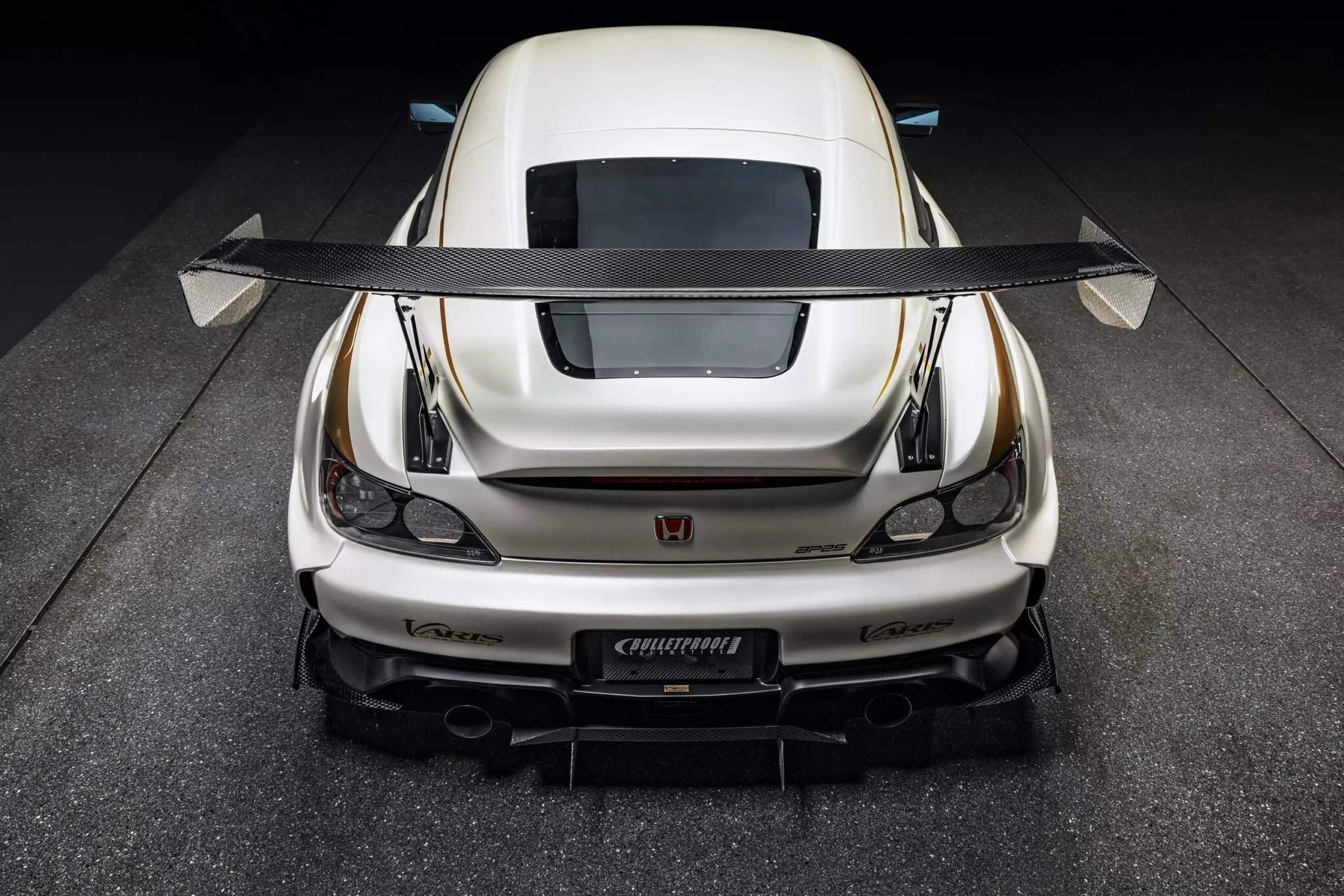 هوندا S2000 الأيقونية تعود للحياة في إصدار عصري معدل في معرض SEMA هوندا S2000 الأيقونية تعود للحياة في إصدار عصري معدل في معرض SEMA 1