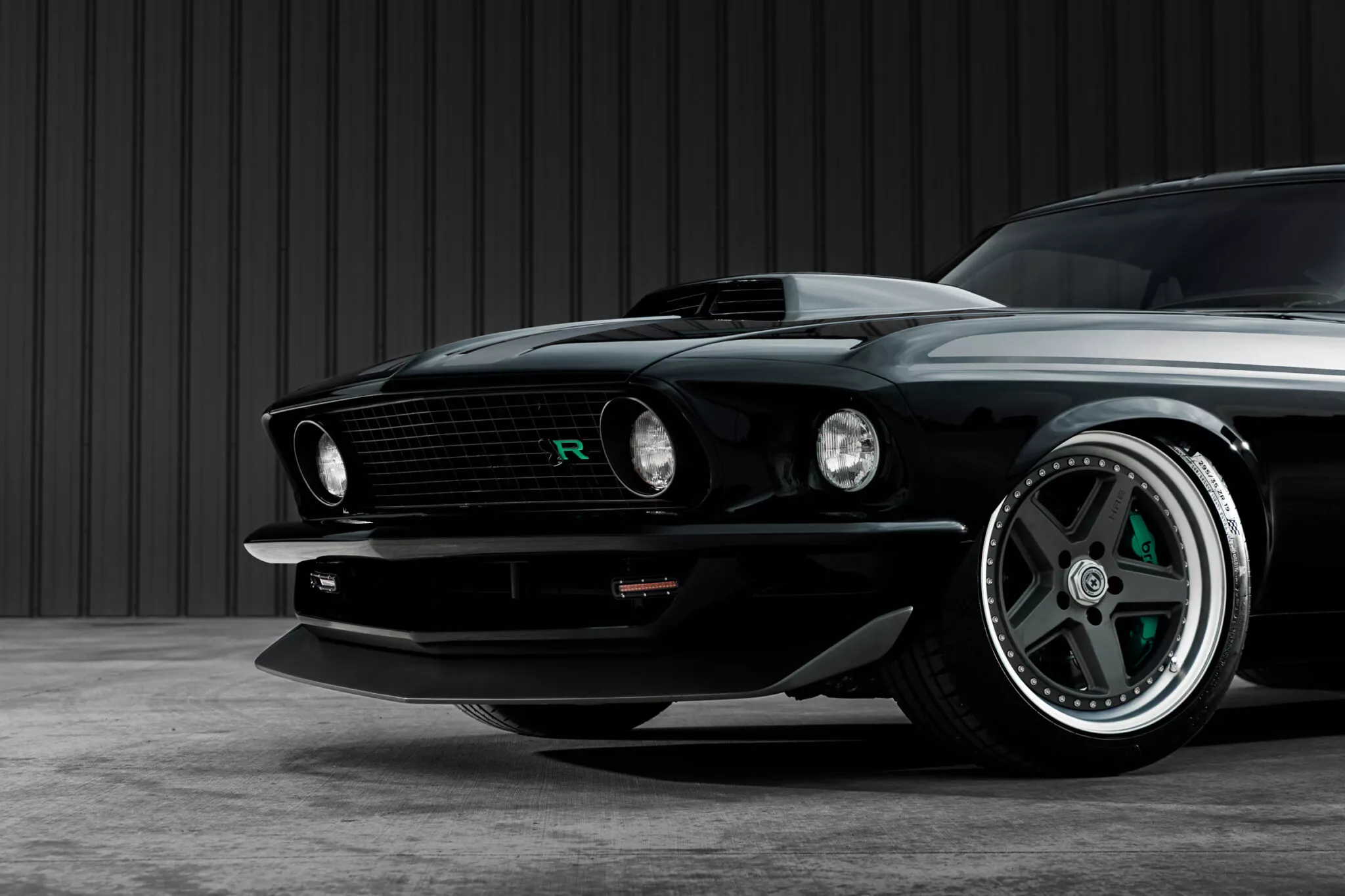 فورد موستنج موديل 1969 تحصل على إصدار عصري مدهش بقوة 800 حصان 5