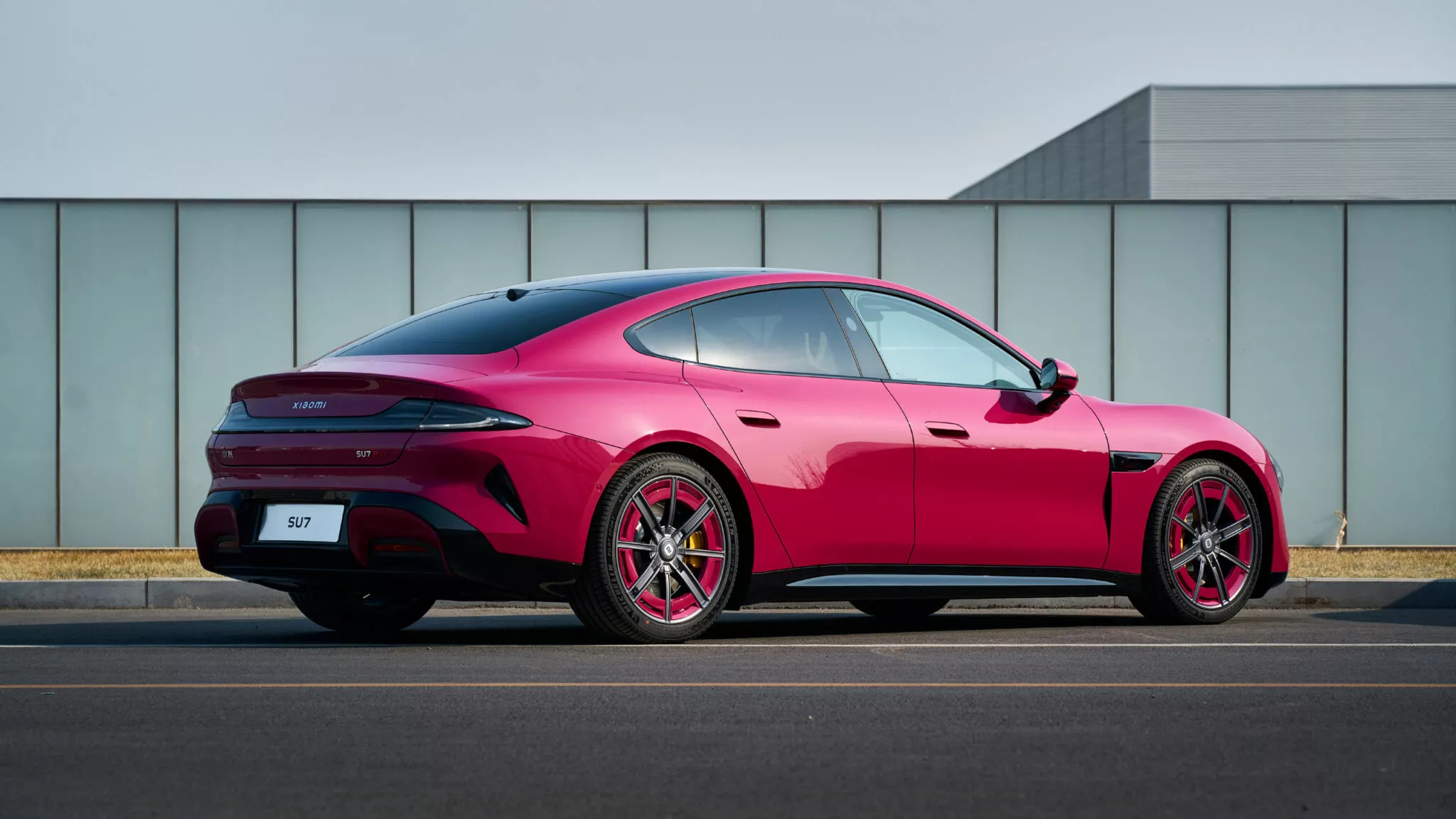 رئيس فورد "مصدوم" بعد تفكيك السيارات الصينية وموديلات تيسلا رئيس فورد "مصدوم" بعد تفكيك السيارات الصينية وموديلات تيسلا 3