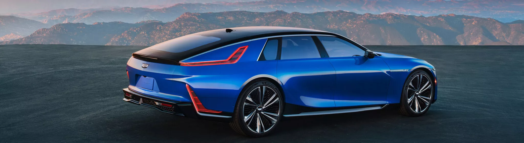 كاديلاك ترفع سعر سيليستيك الأغلى في تاريخها لمستوى مفاجئ في 2026 4