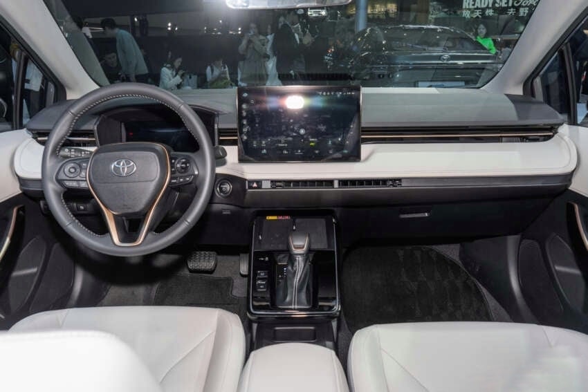 تويوتا تدشن كورولا 2026 فيس ليفت في الصين بتحديثات جمالية وداخلية هامة تويوتا تدشن كورولا 2026 فيس ليفت في الصين بتحديثات جمالية وداخلية هامة 2