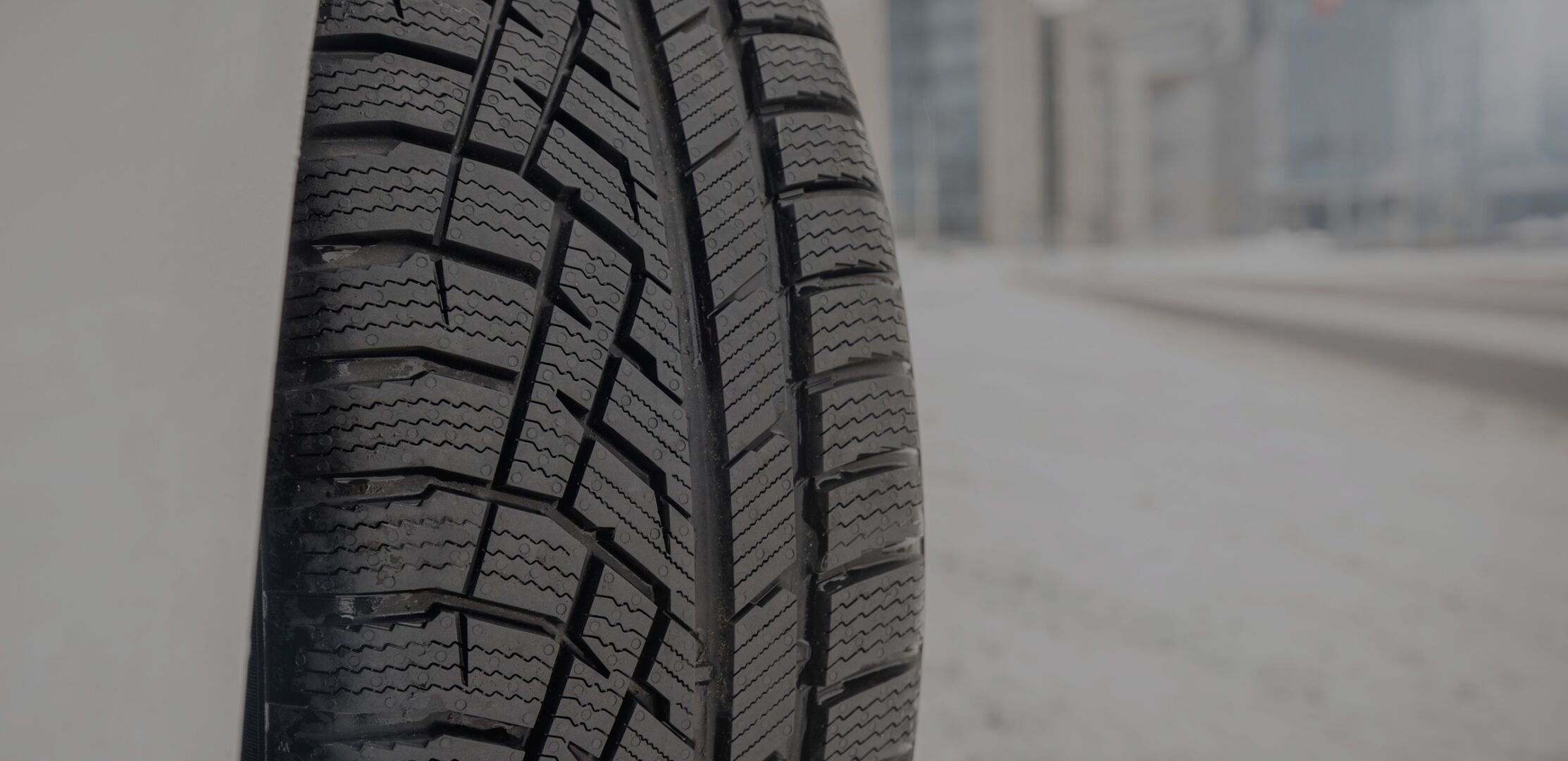 الفرق بين إطارات الصيف والإطارات لجميع المواسم - أيهما للسعودية؟ 2