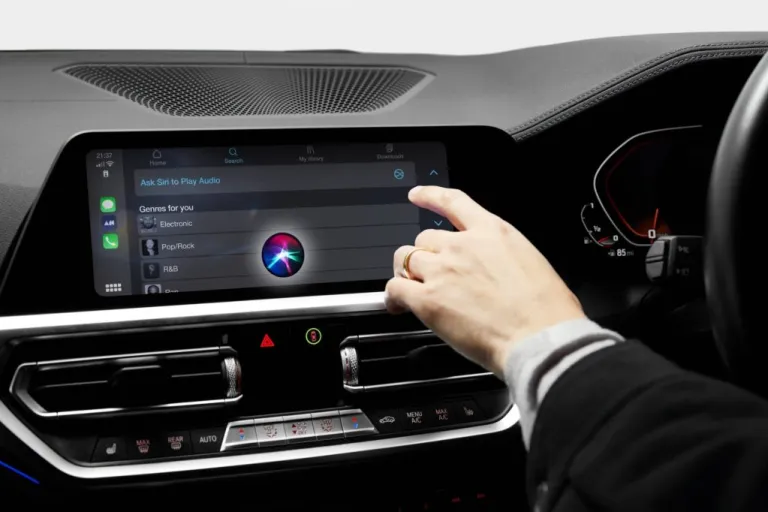 كيف أثرت التقنية (CarPlay و Android Auto) على تجربة القيادة 2