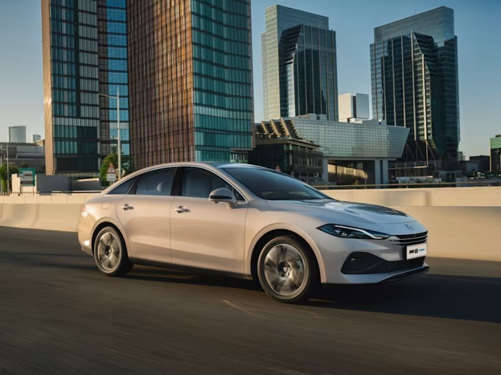 ام-جي-8-المربع-نت-1