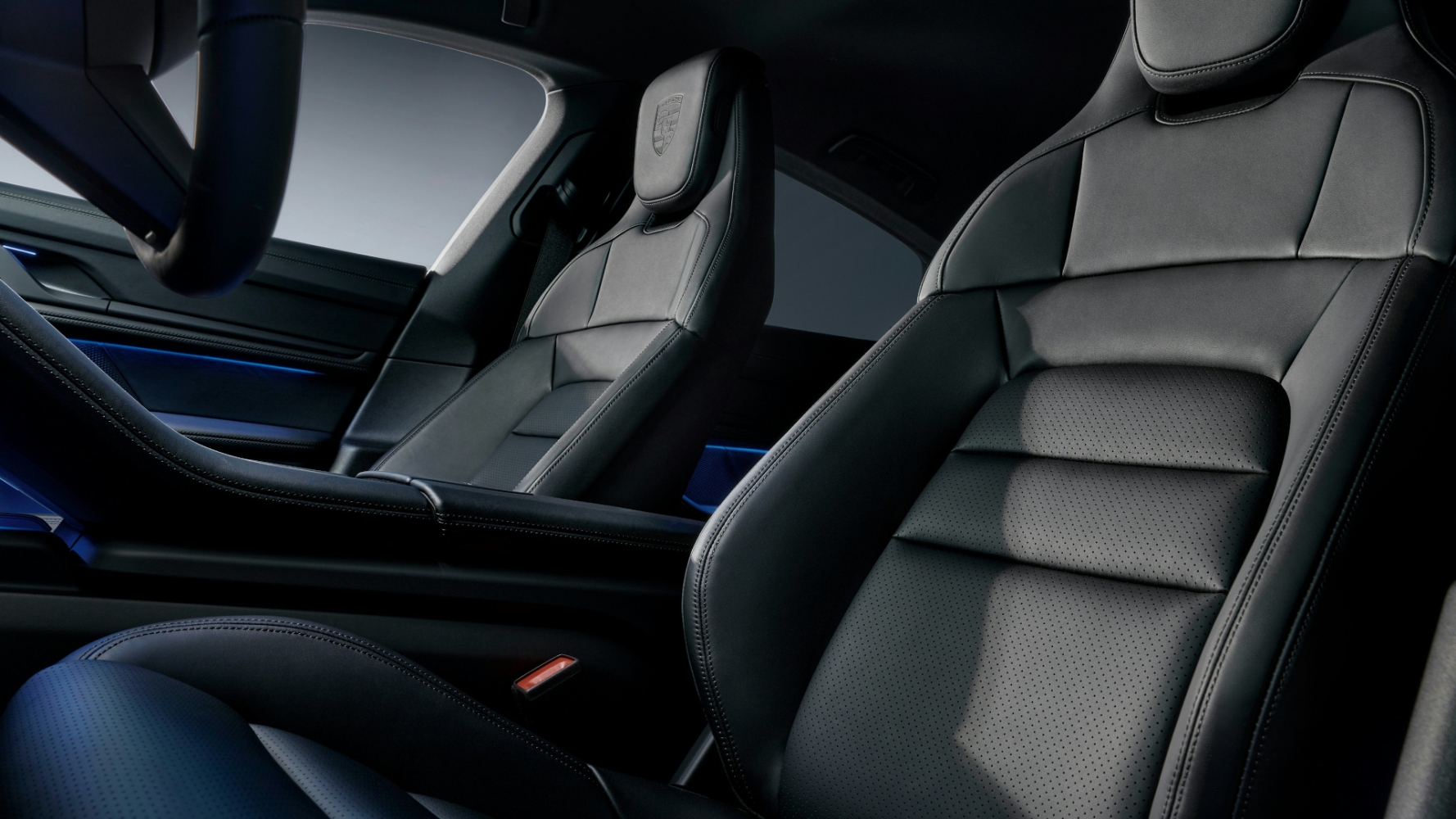 بورش-تايكان-المربع-نت-13-10