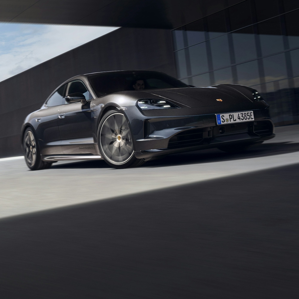 بورش-تايكان-المربع-نت-8-12