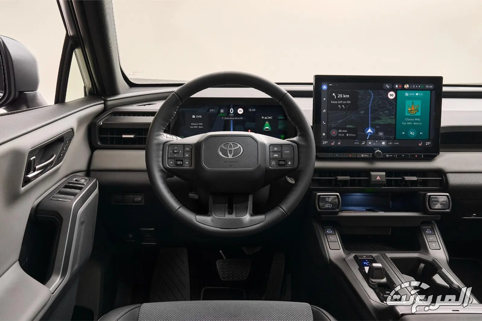 تويوتا راف 4 2026.. قوة المستقبل في عالم الـSUV تويوتا راف 4 2026 24