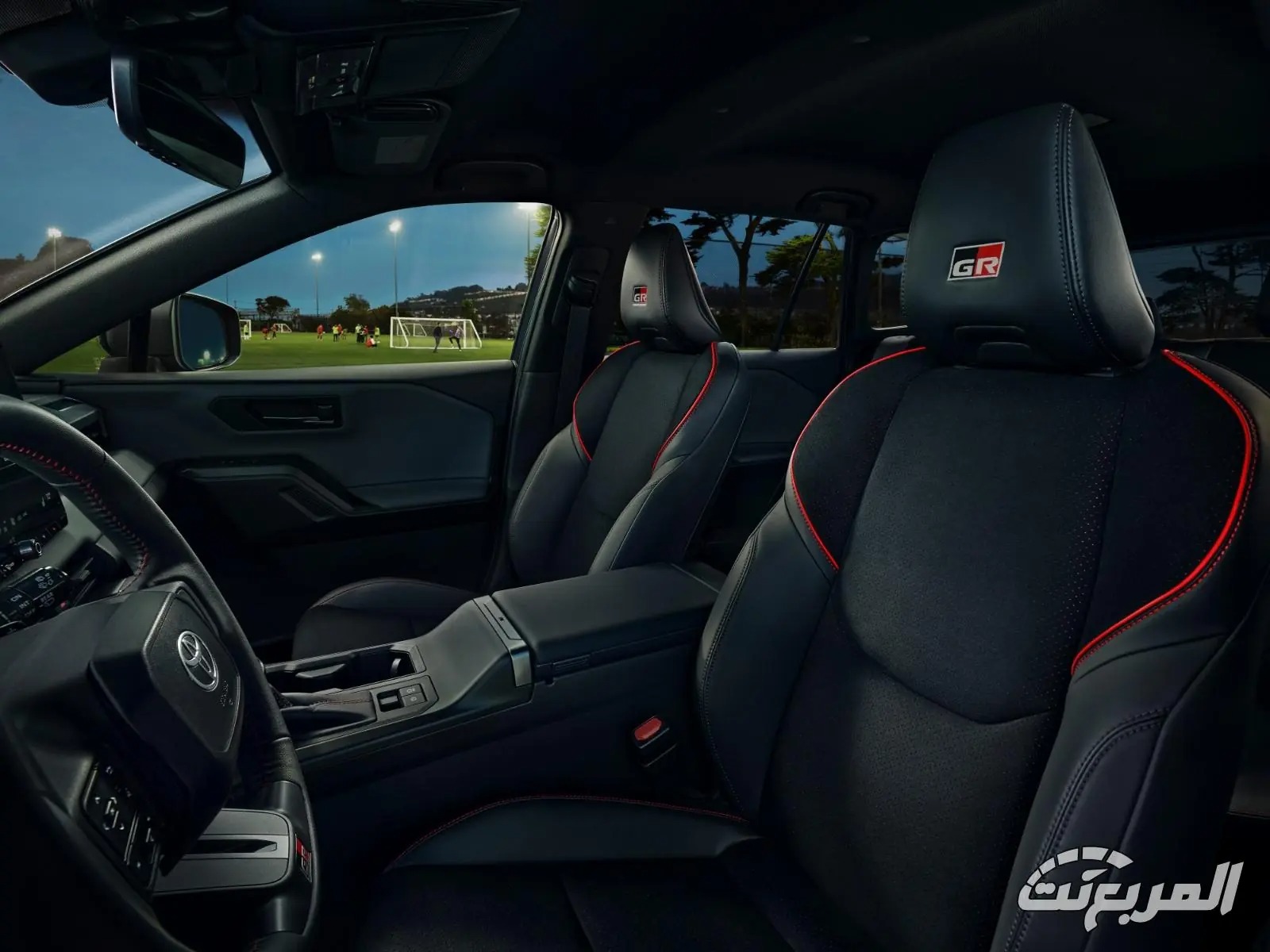 تويوتا راف 4 2026.. قوة المستقبل في عالم الـSUV تويوتا راف 4 2026 42