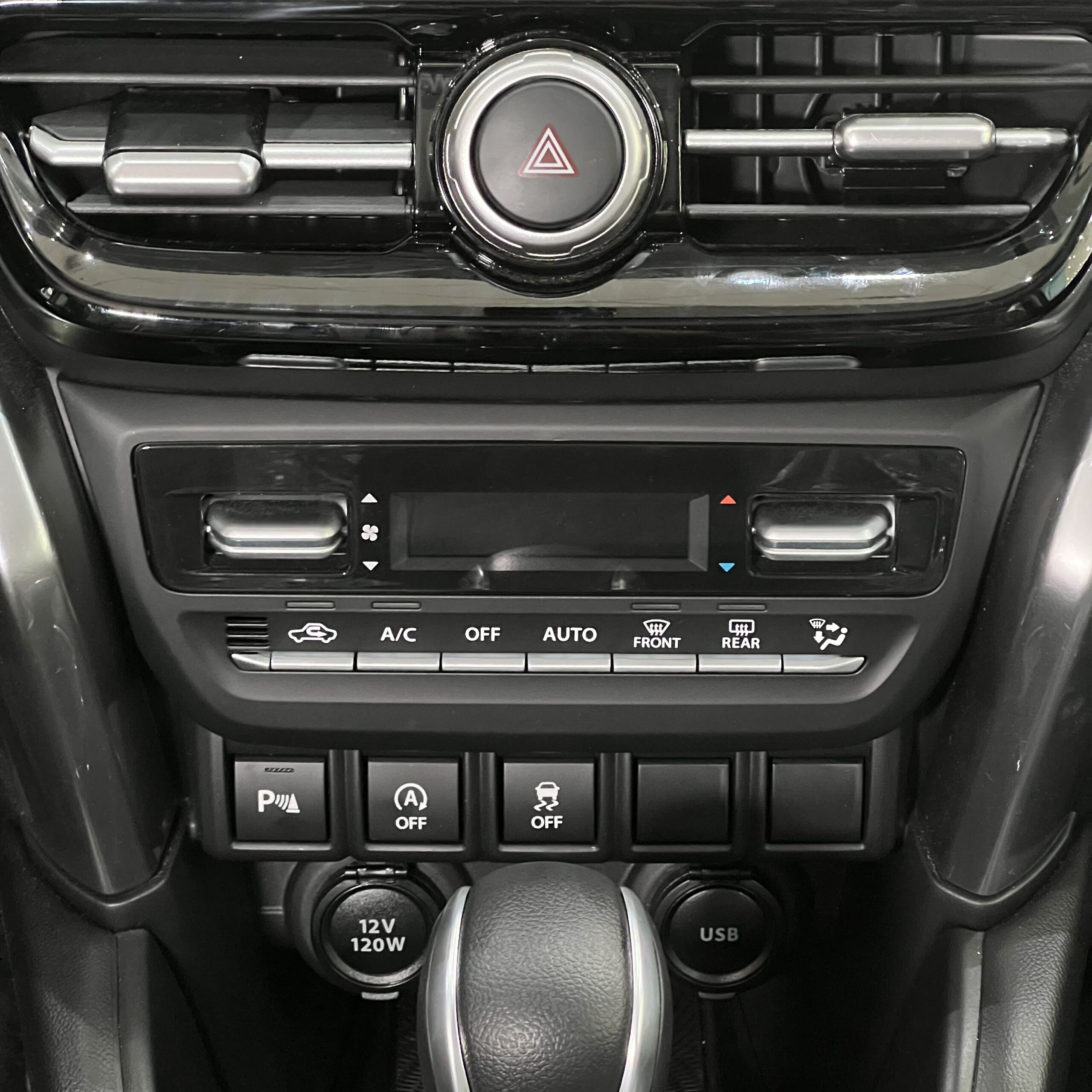 سوزوكي جراند فيتارا 2026 18