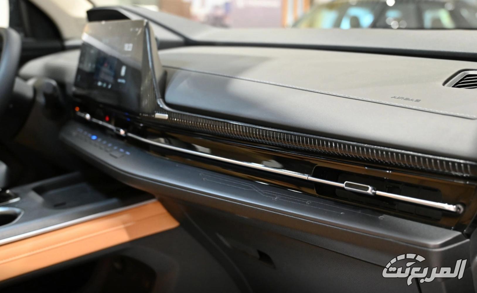 شانجان UNI-S 2026.. مستقبل السيارات الذكية بتصميم ثوري وأداء استثنائي شانجان UNI-S 2026 34