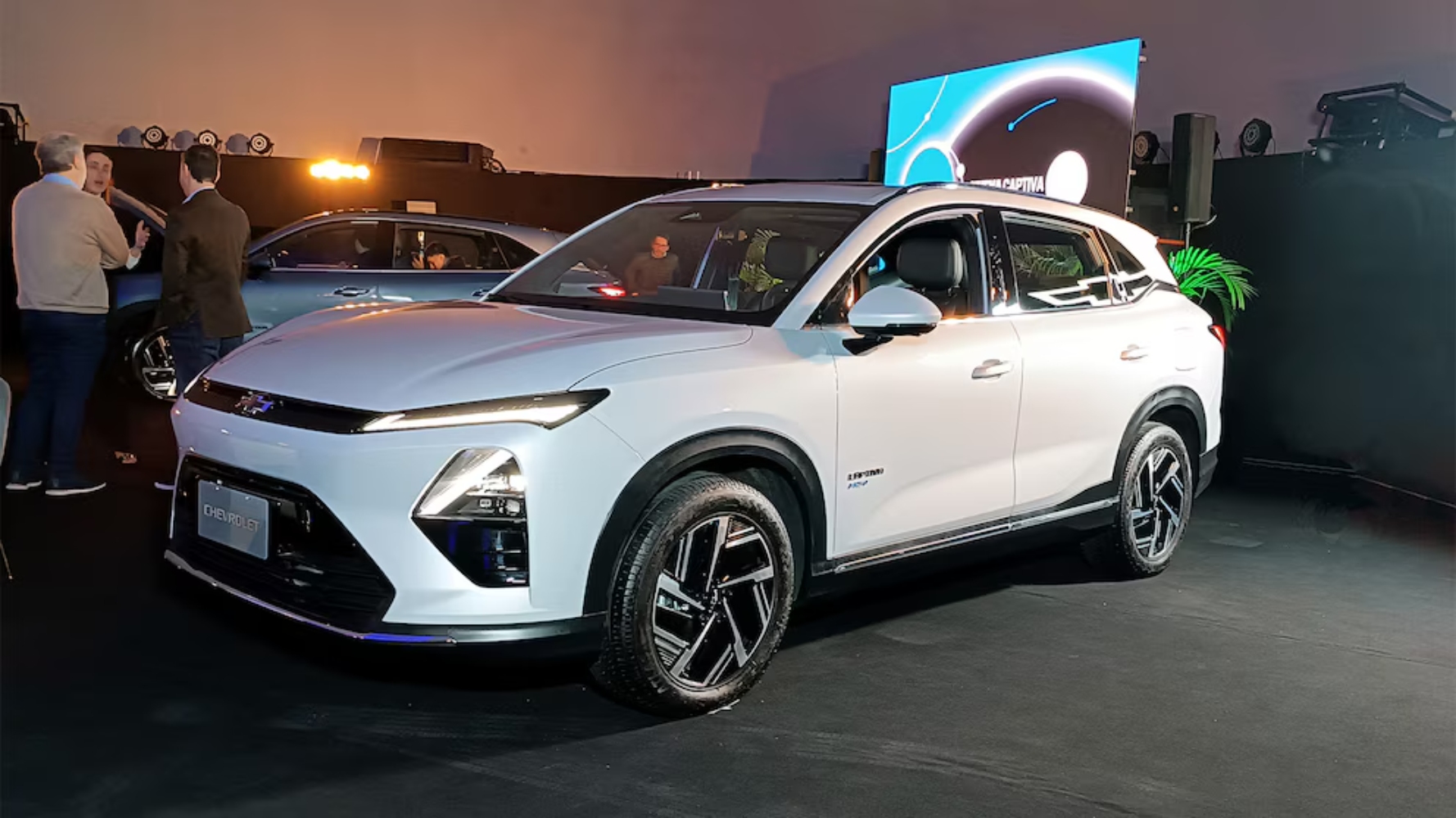 شفروليه-كابتيفا-المربع-نت-6-9