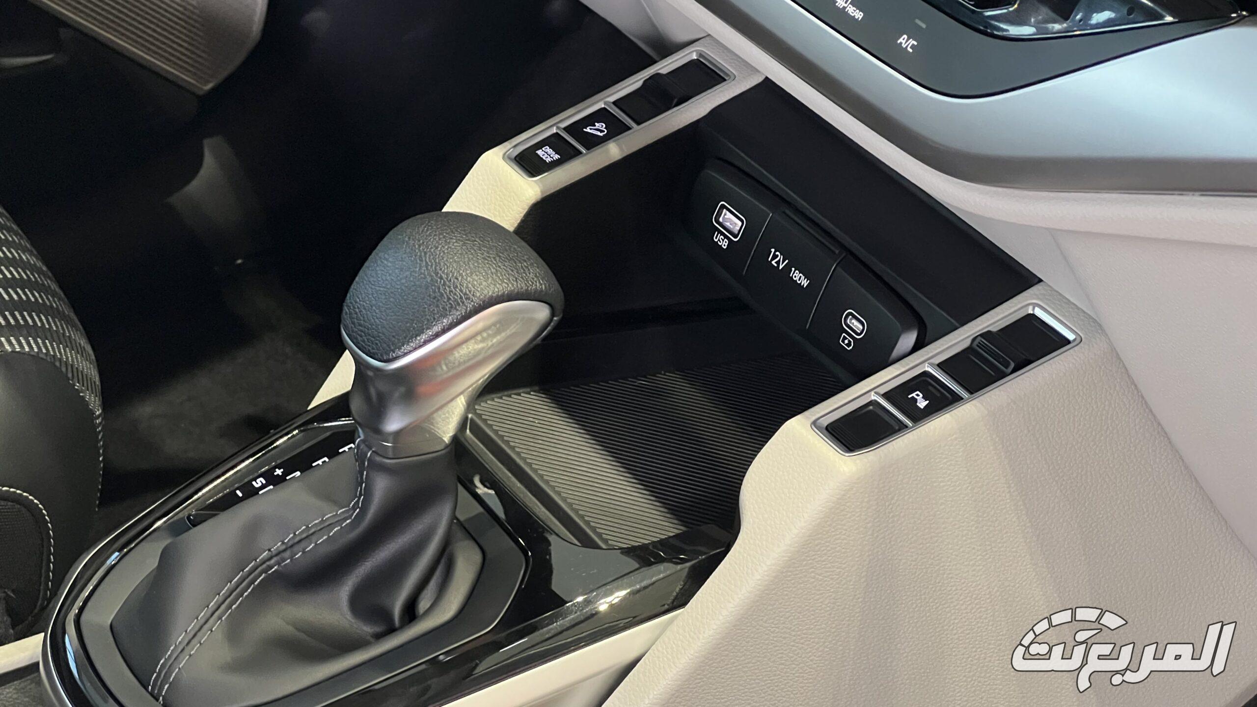 كيا كارينز 2026.. تصميم عصري وتقنيات متطورة لعائلة المستقبل كيا كارينز 2026 29