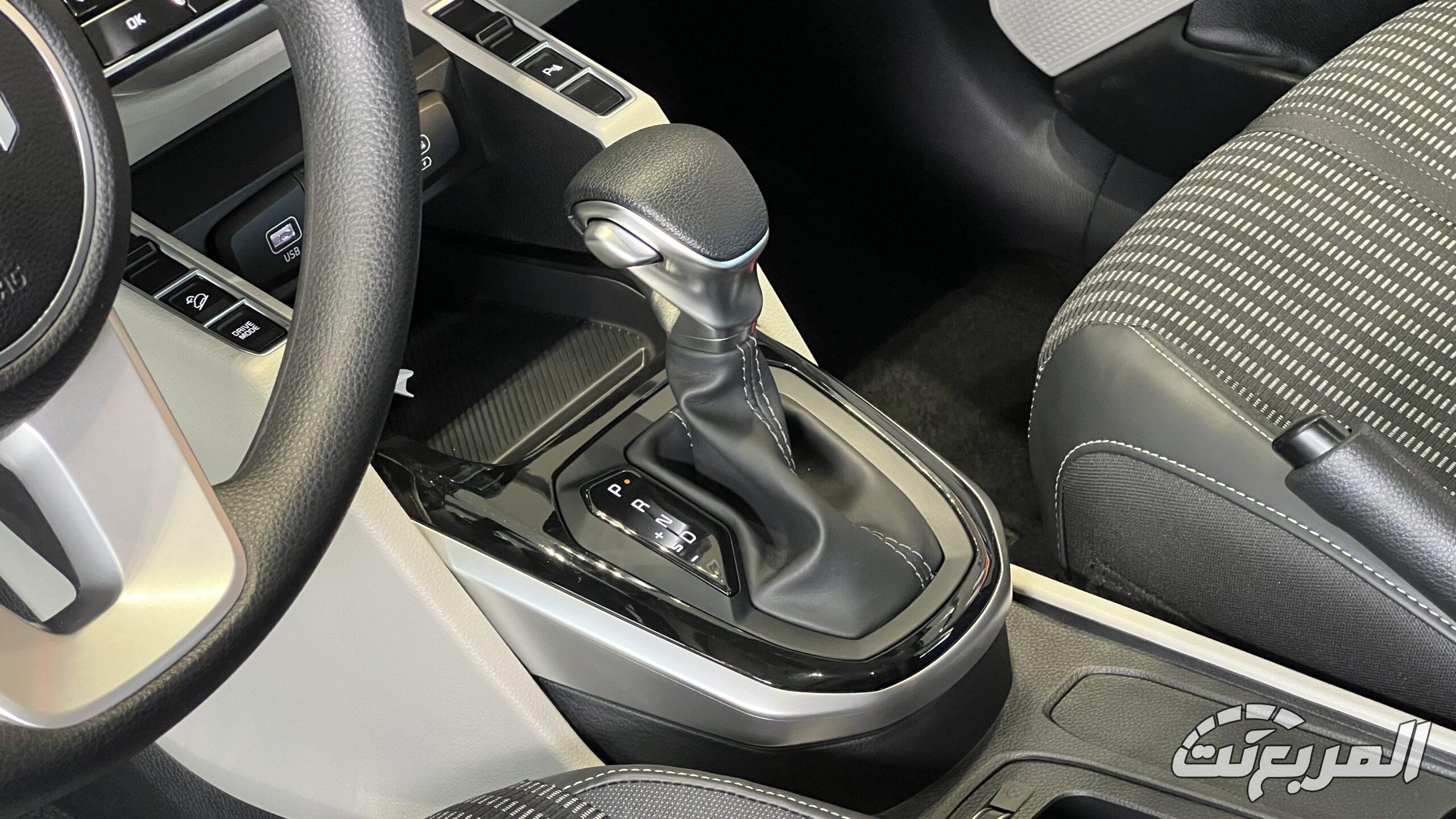 كيا كارينز 2026.. تصميم عصري وتقنيات متطورة لعائلة المستقبل كيا كارينز 2026 4