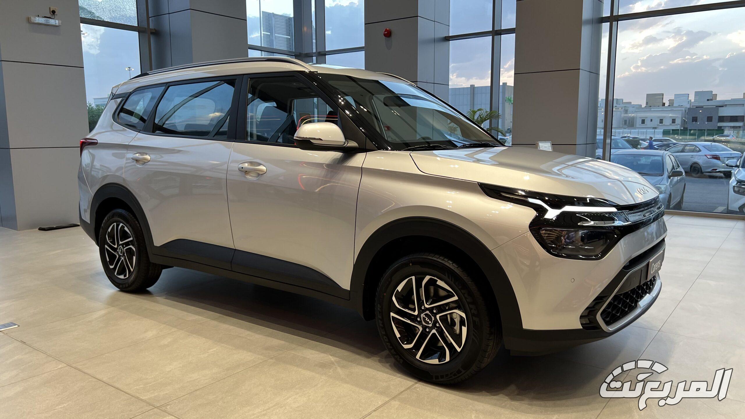 كيا كارينز 2026.. تصميم عصري وتقنيات متطورة لعائلة المستقبل كيا كارينز 2026 45