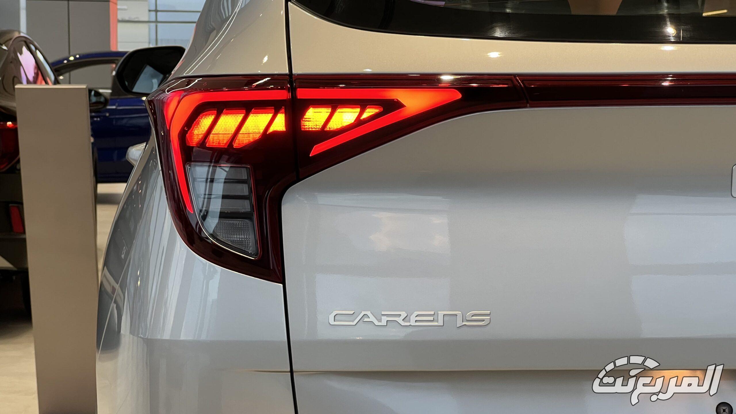 كيا كارينز 2026.. تصميم عصري وتقنيات متطورة لعائلة المستقبل كيا كارينز 2026 47